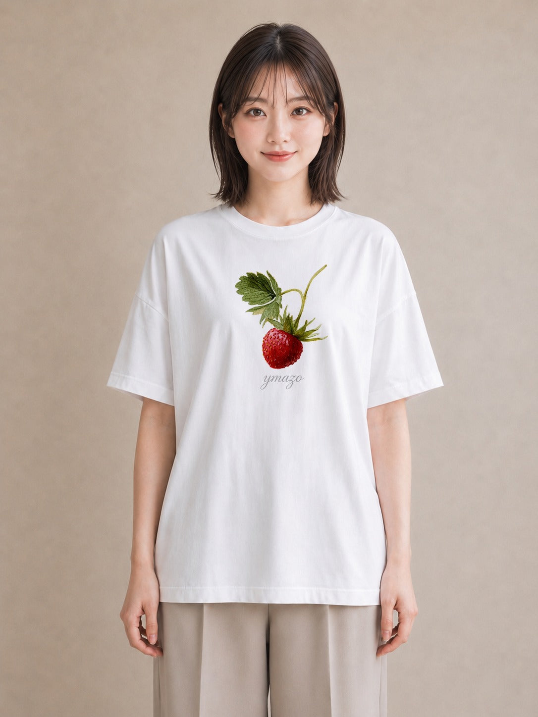 半袖Tシャツ レディース いちご 苺 ストロベリー 食べ物 フード イラスト 韓国風 春服 ミセス 白T YMAZO