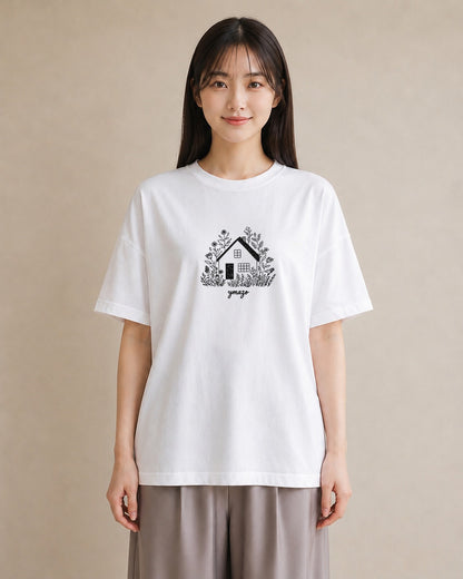 半袖Tシャツ レディース 湖畔の小屋 湖 小屋 ナチュラル アンティーク イラスト レトロ 秋コーデ おしゃれギフト 白T YMAZO