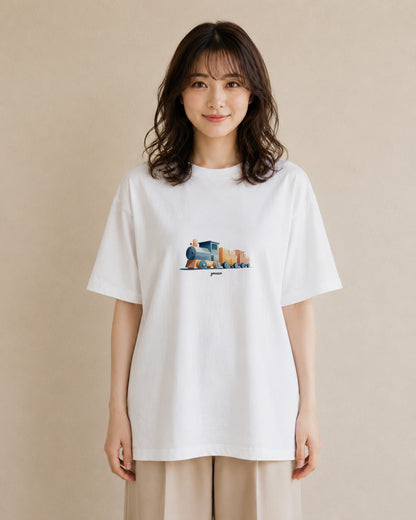 グラフィックTシャツ レディース 駅のホーム ローカル線 駅 ナチュラル アンティーク イラスト 帰省 ラフ 白T YMAZO
