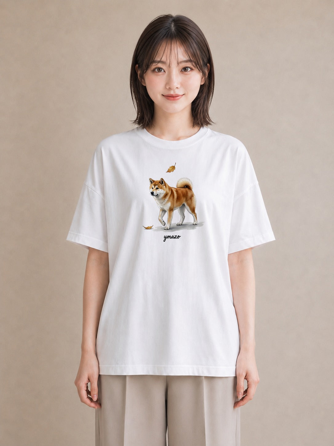 Tシャツ レディース 秋田犬 犬 いぬ イラスト ラフ 春服 ミセス 白T YMAZO