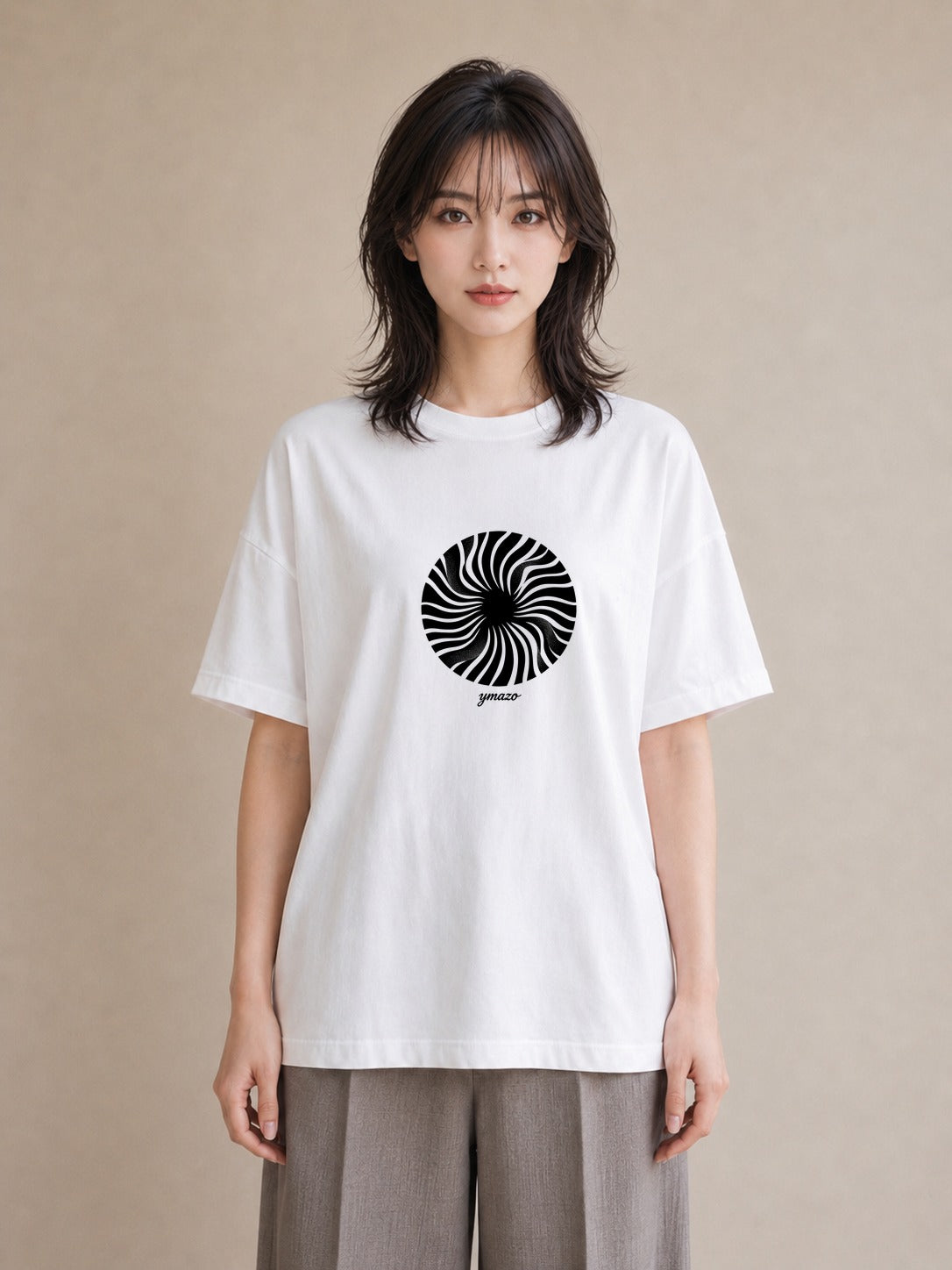 プリントTシャツ レディース 扇子 そよ風 ナチュラル アンティーク イラスト お洒落 カジュアルコーデ 買い物 白T YMAZO