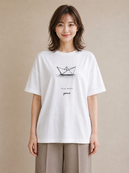 半袖Tシャツ レディース 紙の船 水辺 ナチュラル アンティーク イラスト ポップ 公園 ママ 白T YMAZO