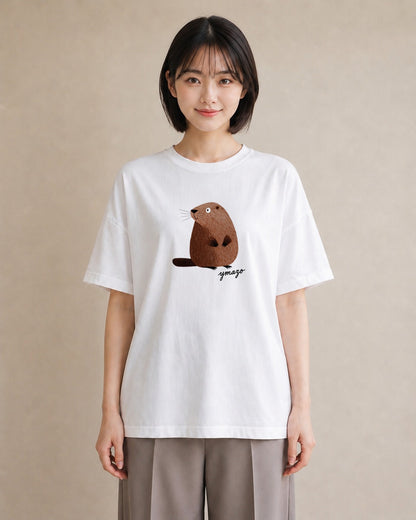 半袖Tシャツ レディース コツメカワウソ 動物 アニマル イラスト 線画 女性向けギフト 散歩 白T YMAZO