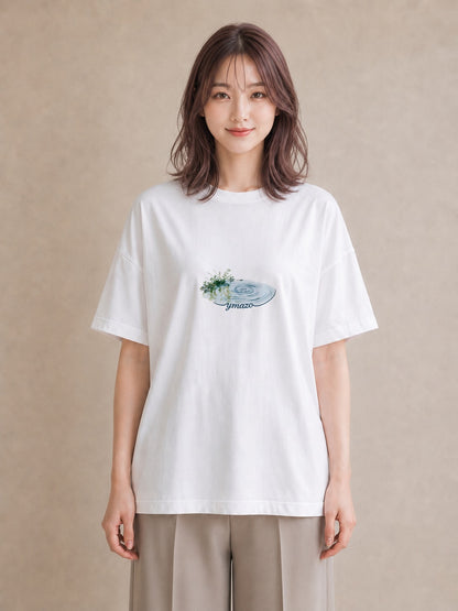 デザインTシャツ レディース 雨上がりの小道 雨上がり 小道 ナチュラル アンティーク イラスト モード 夏コーデ 通学 白T YMAZO