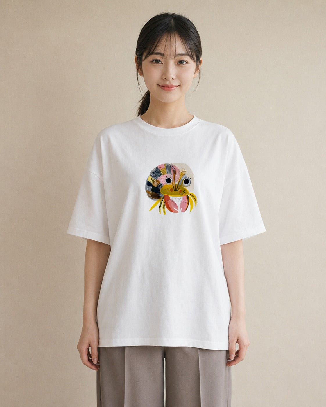 グラフィックTシャツ レディース ヤドカリ 海の生き物 海 イラスト 休日コーデ 女性 旅行用 白T YMAZO