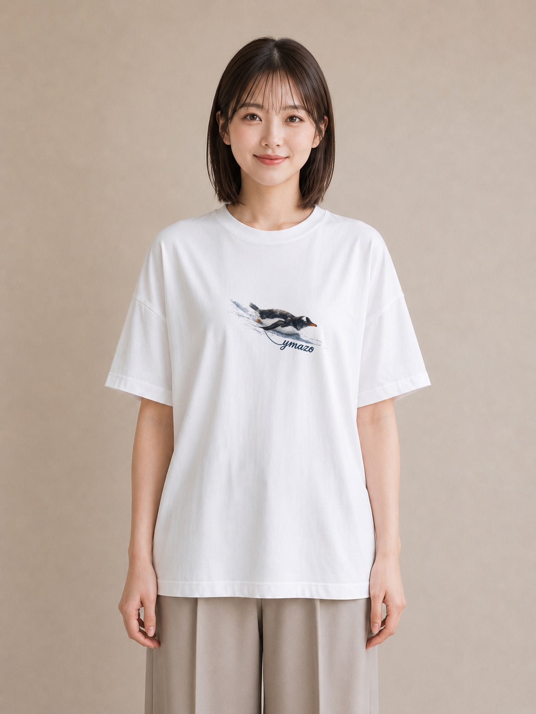 Tシャツ レディース コウテイペンギン 動物 アニマル イラスト 上品 20代 カジュアルコーデ 白T YMAZO