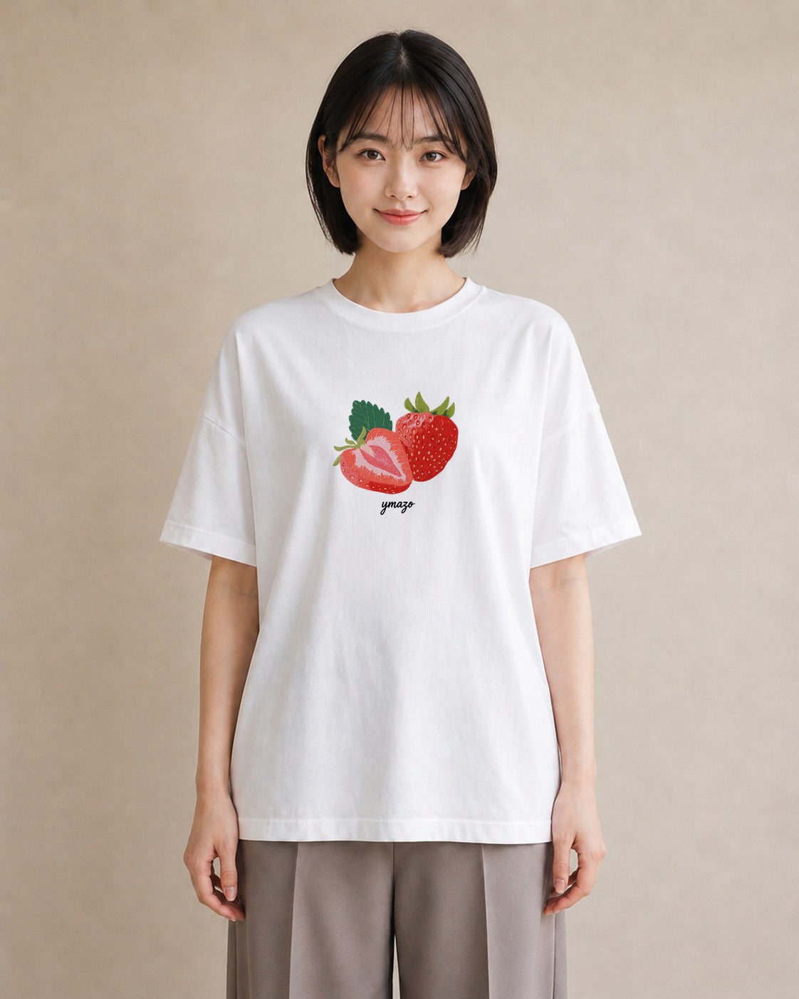 Tシャツ レディース いちご 苺 ストロベリー 食べ物 フード イラスト ニュアンス 親子 20代 白T YMAZO