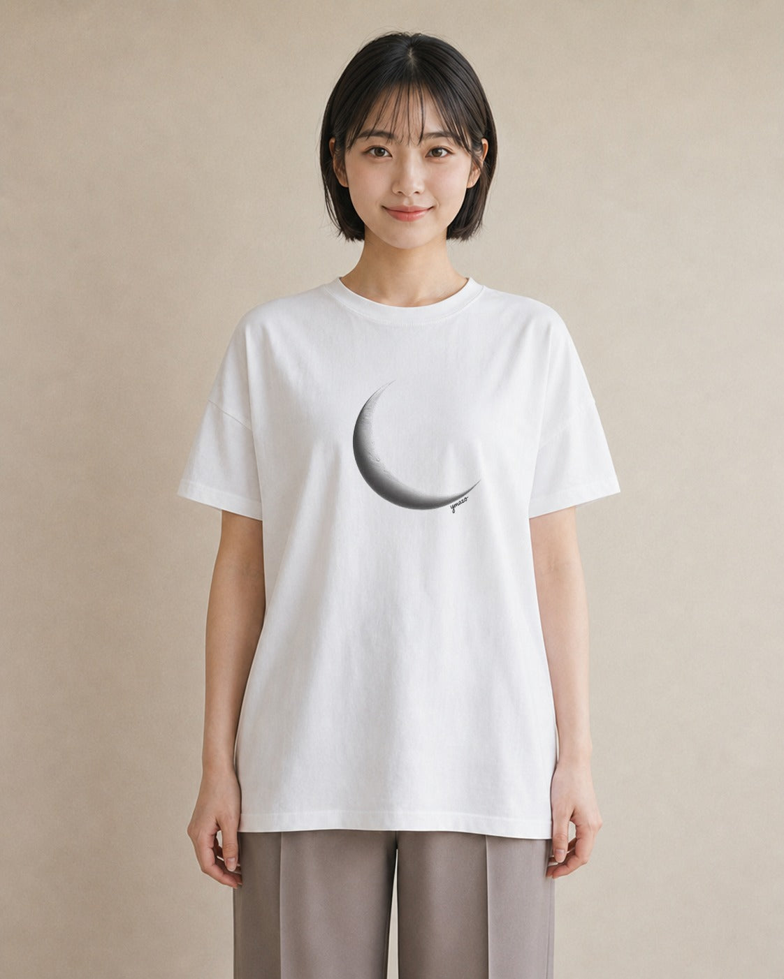 デザインTシャツ レディース 三日月 星空 宇宙 イラスト 旅行コーデ 通勤 在宅 白T YMAZO