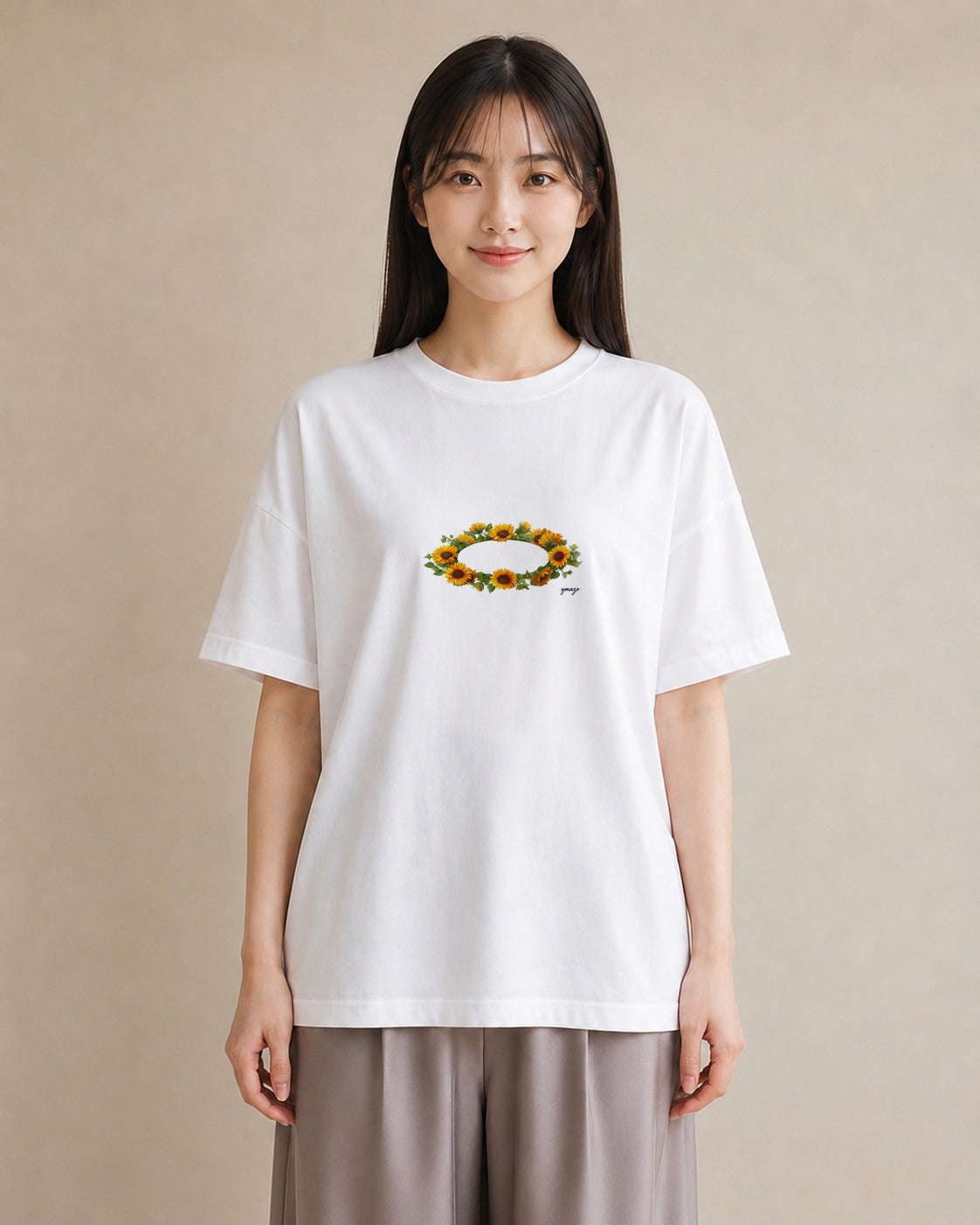プリントTシャツ レディース ひまわり 向日葵 花 花柄 イラスト 休日コーデ 女性向けギフト 散歩 白T