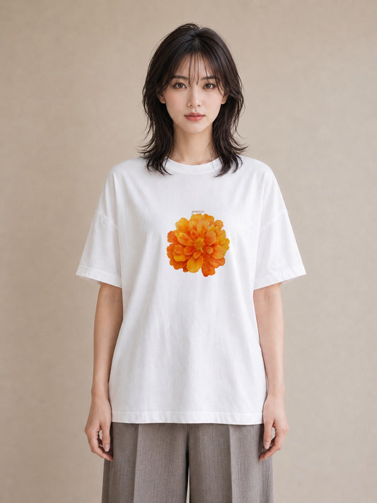 デザインTシャツ レディース コスモス 秋桜 花 花柄 イラスト ミニマル 週末コーデ 敬老の日 白T YMAZO