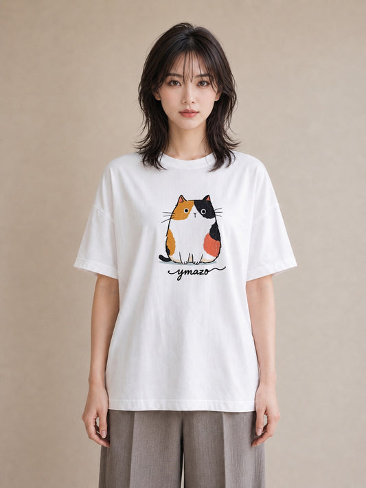半袖Tシャツ レディース ニャンコ 猫 ねこ イラスト フェミニン 秋コーデ おしゃれギフト 白T YMAZO