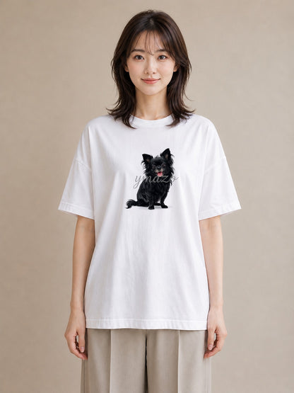半袖Tシャツ レディース ロングコートチワワ 犬 いぬ イラスト きれいめカジュアル 春コーデ 姉妹 白T YMAZO