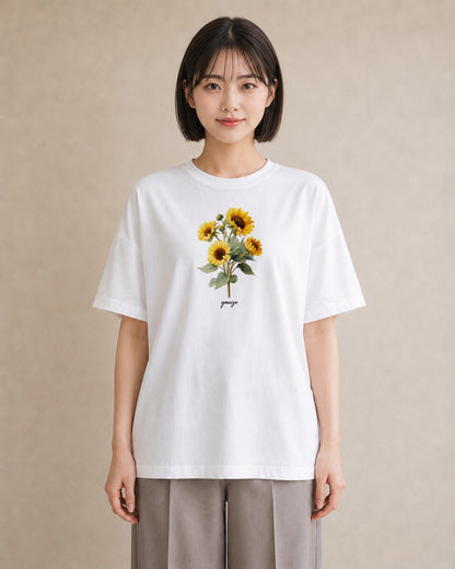 デザインTシャツ レディース ひまわり 向日葵 花 花柄 イラスト ラフカジュアル 部屋着 女性向けギフト 白T YMAZO