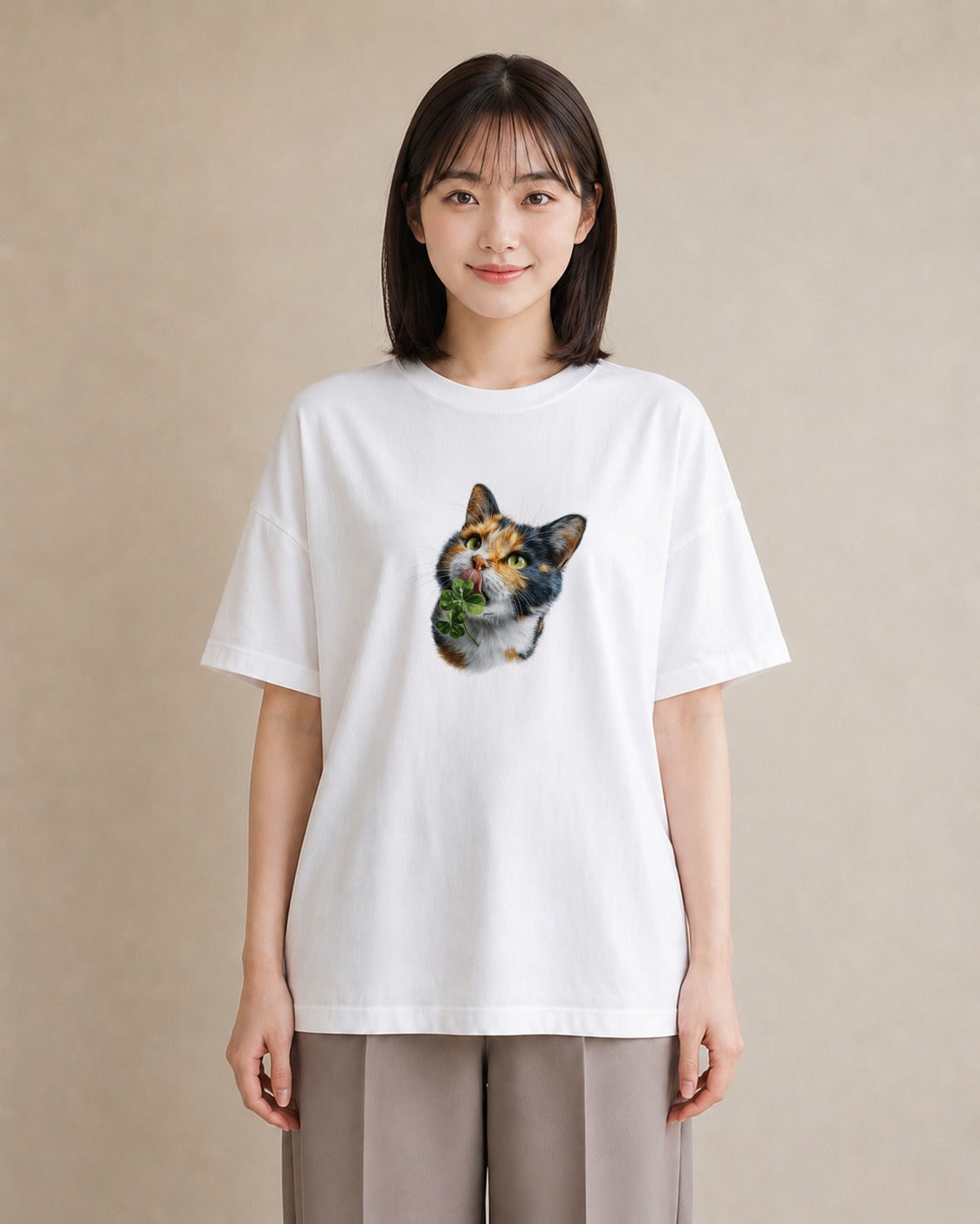 Tシャツ レディース 三毛猫 みけねこ 三毛 猫 ねこ イラスト カフェコーデ 綿100 デート 白T YMAZO