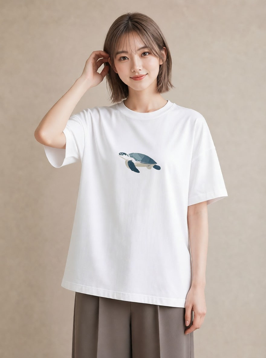 グラフィックTシャツ レディース ウミガメ 海の生き物 海 イラスト モード 20代 カジュアルコーデ 白T YMAZO