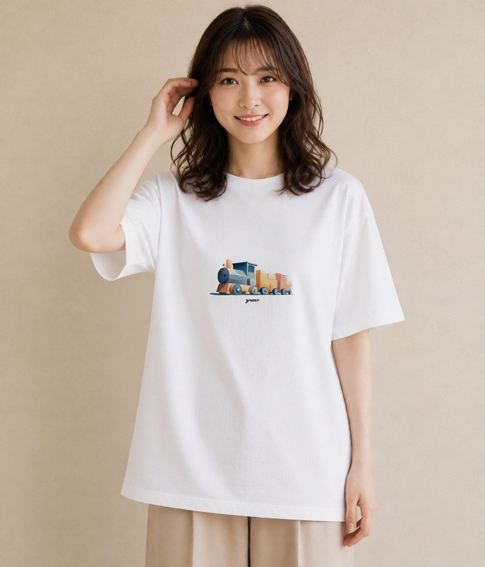 グラフィックTシャツ レディース 駅のホーム ローカル線 駅 ナチュラル アンティーク イラスト 帰省 ラフ 白T YMAZO