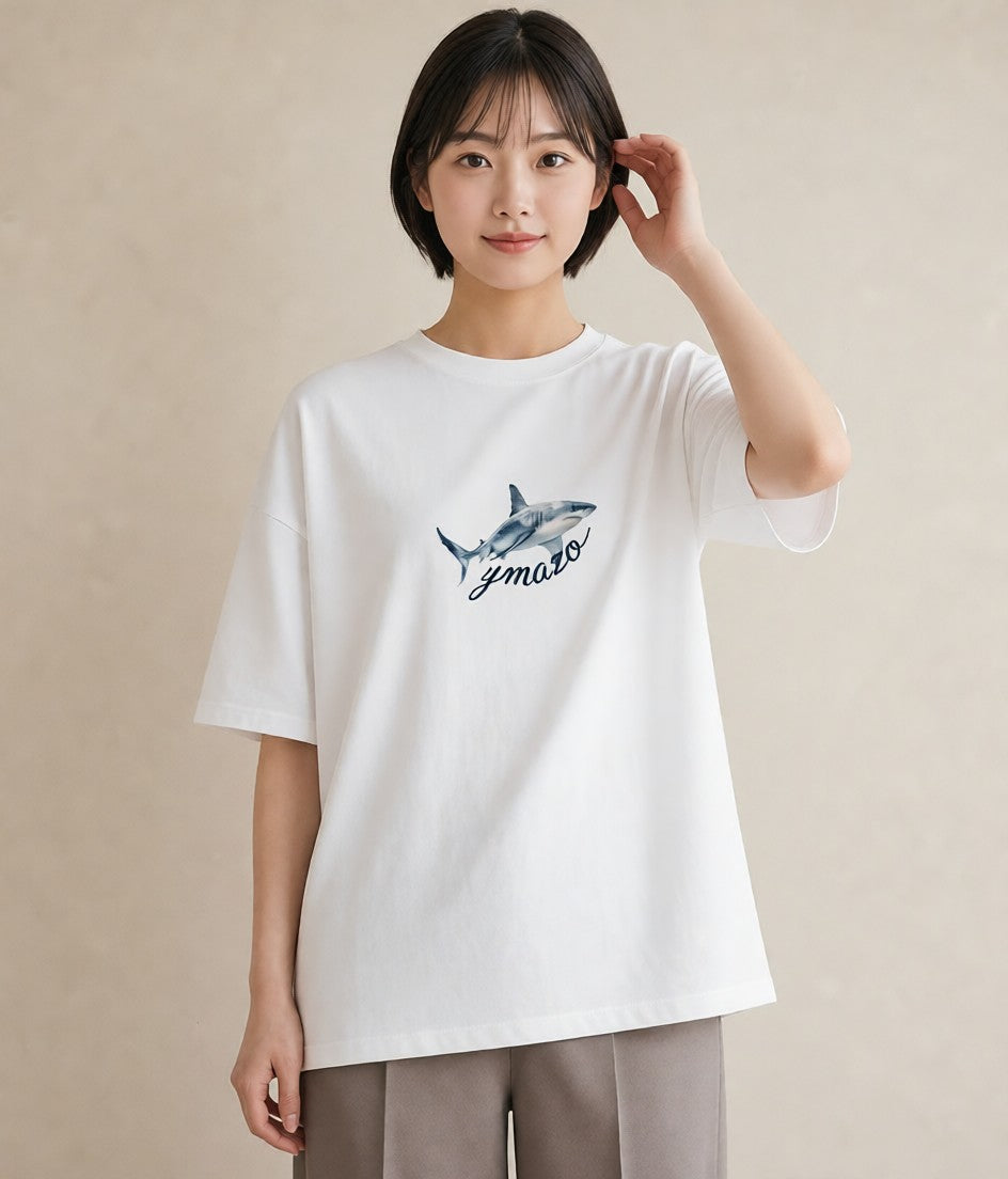 半袖Tシャツ レディース ジンベエザメ 海の生き物 海 イラスト 水彩風 ミセス 春コーデ 白T YMAZO