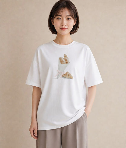 グラフィックTシャツ レディース クロワッサン 食べ物 フード イラスト 手描き風 女性向けギフト 散歩 白T YMAZO