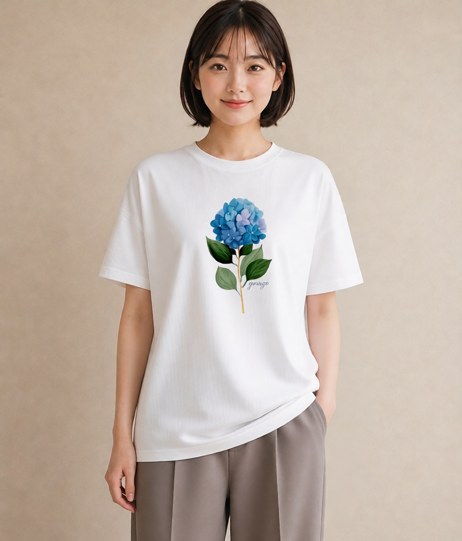 グラフィックTシャツ レディース あじさい 紫陽花 アジサイ 花 花柄 イラスト 旅行コーデ ママ カフェ服 白T YMAZO