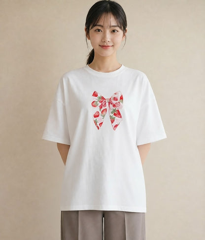 半袖Tシャツ レディース いちご 苺 ストロベリー 食べ物 フード イラスト お洒落 夏コーデ 通学 白T YMAZO