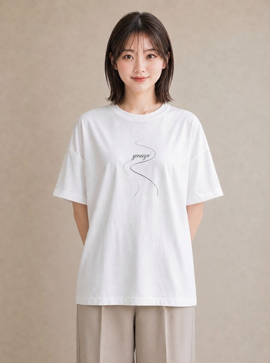 グラフィックTシャツ レディース 雨上がりの小道 雨上がり 小道 ナチュラル アンティーク イラスト 線画 旅行 母娘コーデ 白T YMAZO