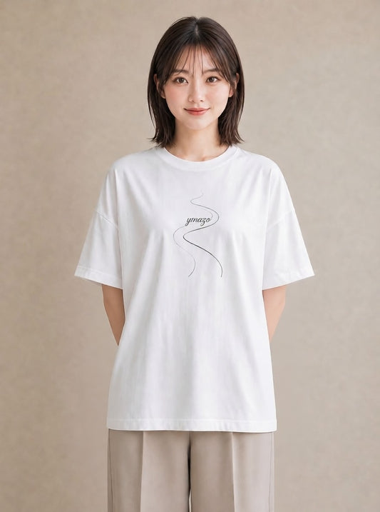 グラフィックTシャツ レディース 雨上がりの小道 雨上がり 小道 ナチュラル アンティーク イラスト 線画 旅行 母娘コーデ 白T YMAZO