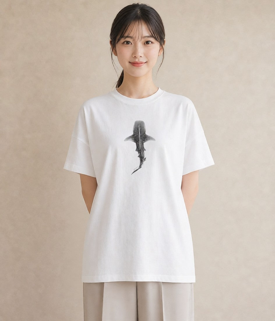 デザインTシャツ レディース ジンベエザメ 海の生き物 海 イラスト ニュアンス 帰省 ラフ 白T YMAZO