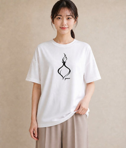 デザインTシャツ レディース 香水 香水瓶 パフューム イラスト カフェコーデ 海 カフェ巡り 白T YMAZO