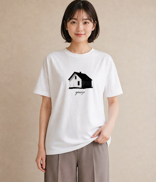 グラフィックTシャツ レディース 湖畔の小屋 湖 小屋 ナチュラル アンティーク イラスト 上品 クリスマス 旅行 白T