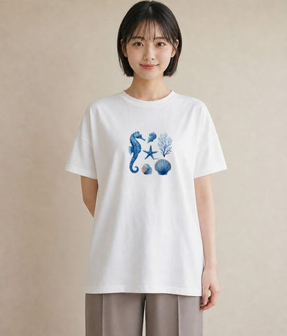 半袖Tシャツ レディース タツノオトシゴ 海の生き物 海 イラスト ヴィンテージ風 休日 ペアコーデ 白T YMAZO