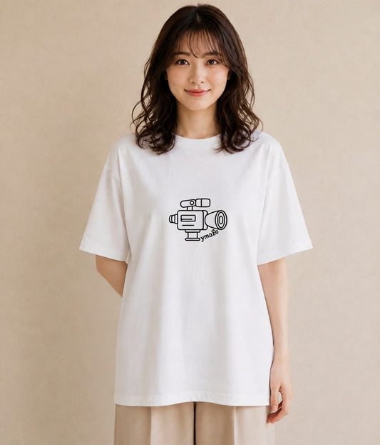 グラフィックTシャツ レディース カメラ フィルムカメラ レトロカメラ イラスト ユニーク デート 帰省 白T YMAZO