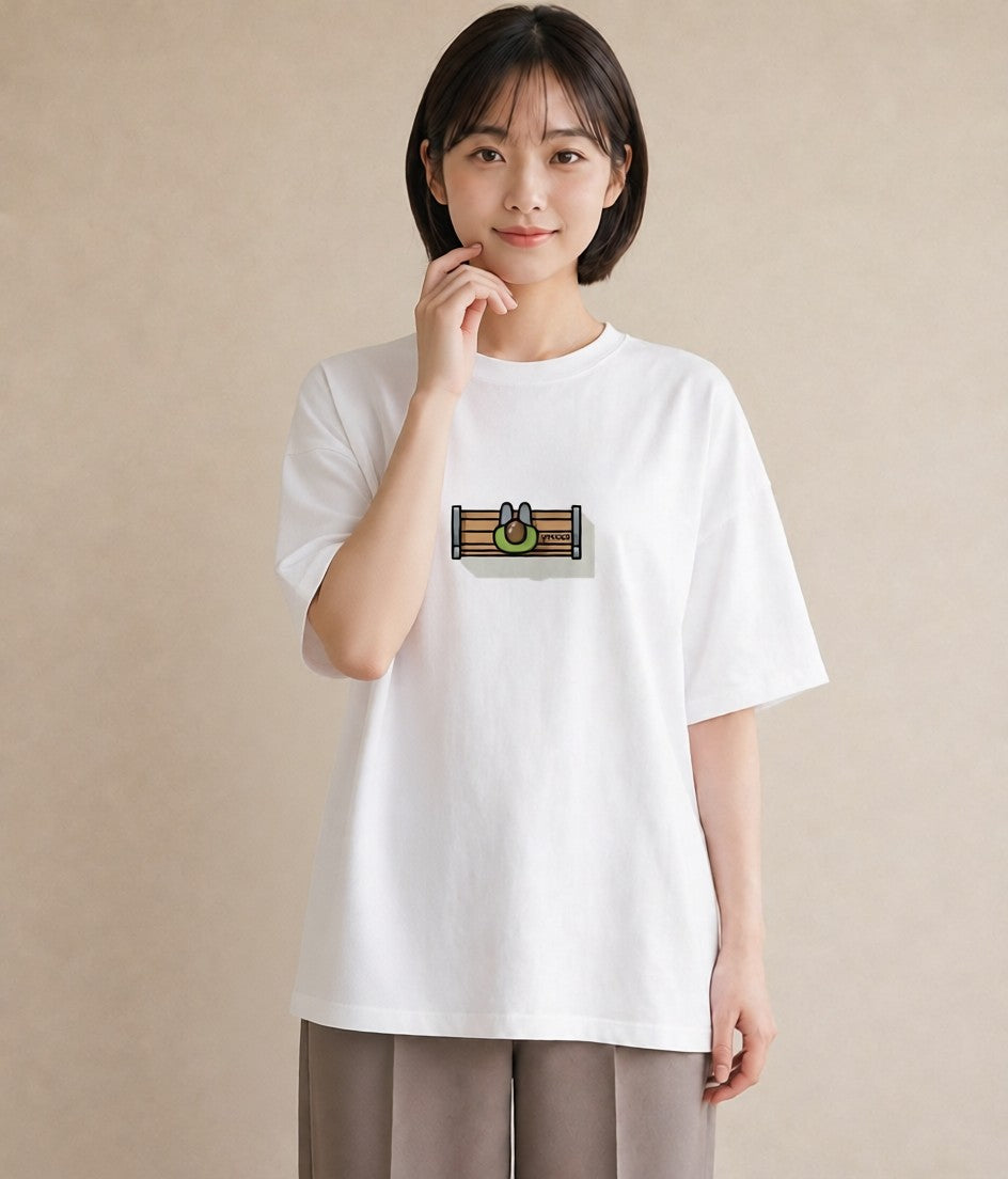 Tシャツ レディース 雨上がりのベンチ ベンチ ナチュラル アンティーク イラスト きれいめ レイヤード 友達ギフト 白T YMAZO