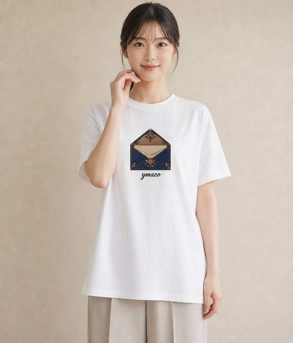 グラフィックTシャツ レディース 封蝋 手紙 アンティーク ナチュラル イラスト 休日コーデ カジュアルコーデ 買い物 白T YMAZO