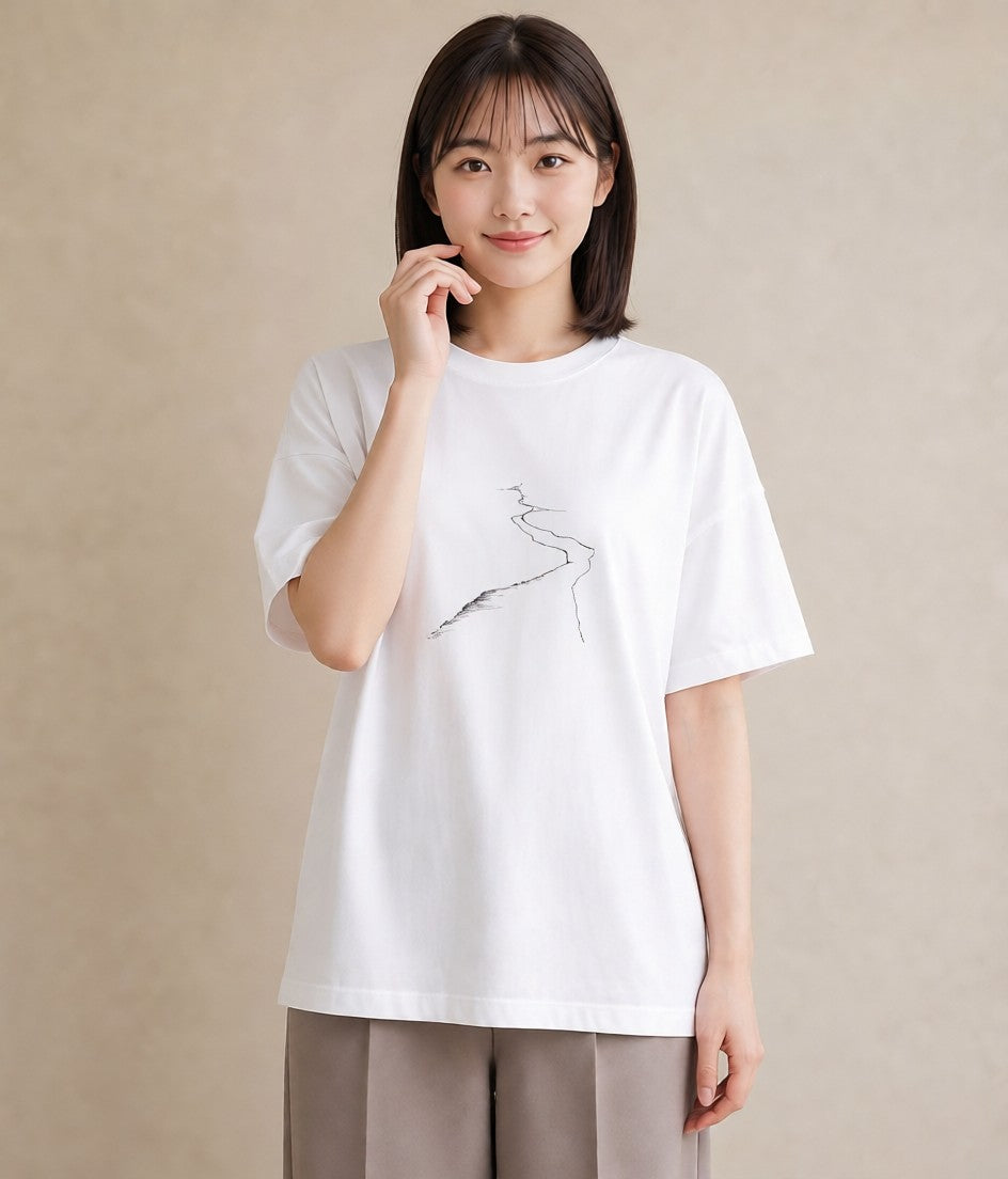 デザインTシャツ レディース 小川 橋 せせらぎ ナチュラル アンティーク イラスト 休日コーデ ミセス 春コーデ 白T YMAZO