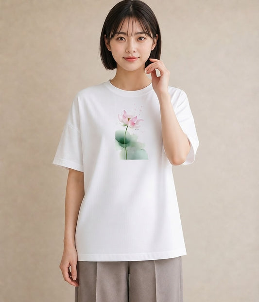 デザインTシャツ レディース 蓮 花 花柄 イラスト 水彩風 ミセス 春コーデ 白T YMAZO