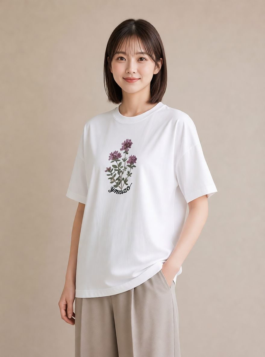 デザインTシャツ レディース クローバー 四つ葉 花 花柄 イラスト 抜け感 お出かけ 普段着 白T