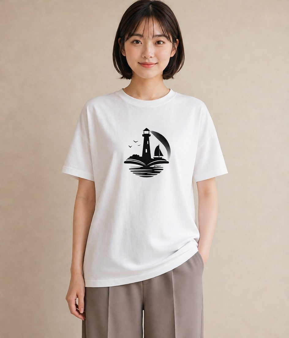 グラフィックTシャツ レディース 灯台 霧 海 ナチュラル アンティーク イラスト 個性的 ホワイトデー 春服 白T YMAZO