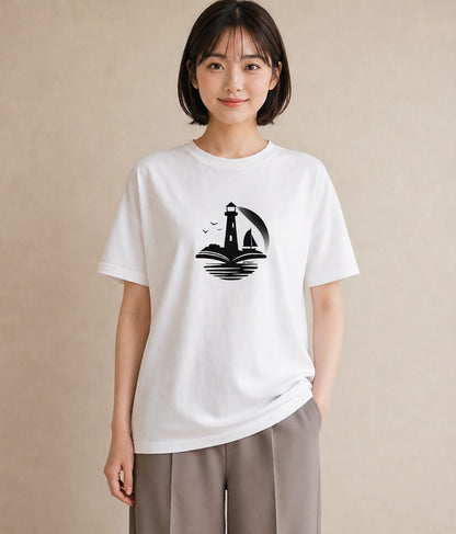 グラフィックTシャツ レディース 灯台 霧 海 ナチュラル アンティーク イラスト 個性的 ホワイトデー 春服 白T YMAZO