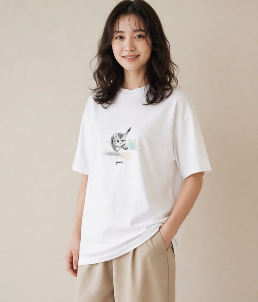 Tシャツ レディース マンチカン 猫 ねこ イラスト ヴィンテージ風 女性向けギフト 散歩 白T YMAZO