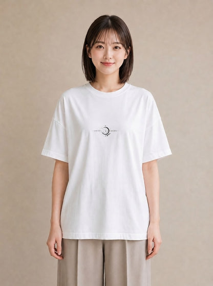 デザインTシャツ レディース 月と星 星空 ムーン イラスト きれいめカジュアル 部屋着 女性向けギフト 白T YMAZO