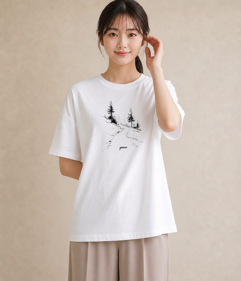 デザインTシャツ レディース 雨上がりの小道 雨上がり 小道 ナチュラル アンティーク イラスト 淡色 通勤 在宅 白T YMAZO