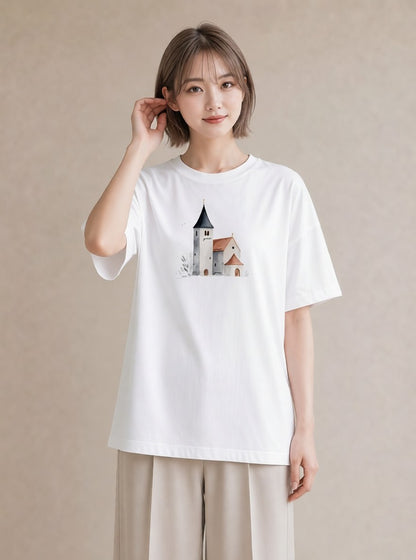 Tシャツ レディース 遠い家と鳥 風景 鳥 ナチュラル アンティーク イラスト ヴィンテージ風 公園 ママ 白T YMAZO