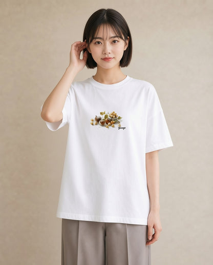 グラフィックTシャツ レディース どんぐり 植物 ボタニカル イラスト ユニーク 女性向けギフト 散歩 白T YMAZO