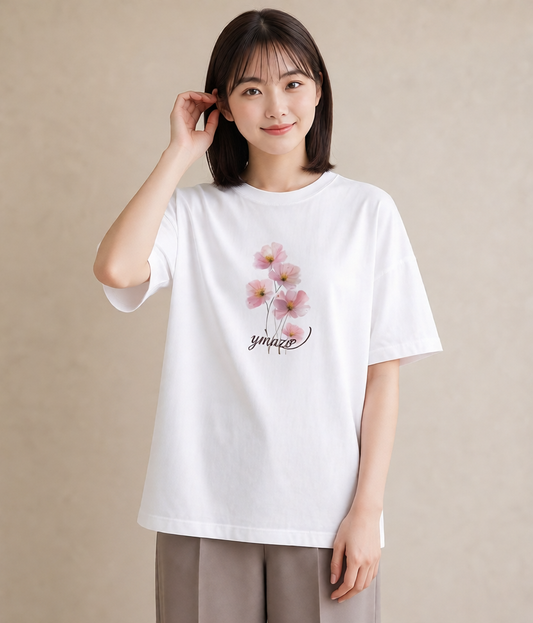 デザインTシャツ レディース コスモス 秋桜 花 花柄 イラスト 北欧風 帰省 ラフ 白T YMAZO