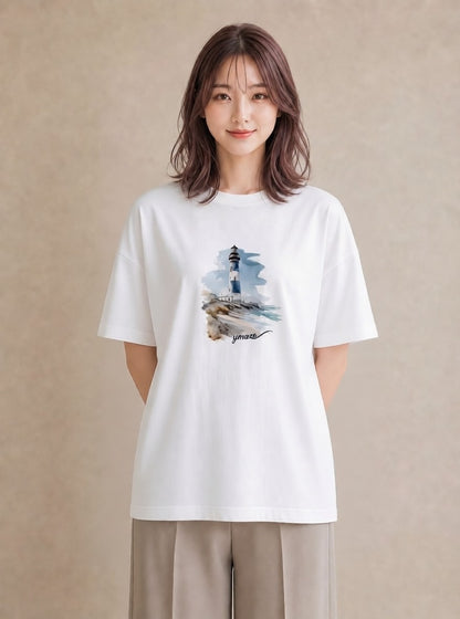 Tシャツ レディース 灯台 霧 海 ナチュラル アンティーク イラスト ヴィンテージ風 散歩 お出かけ 白T YMAZO