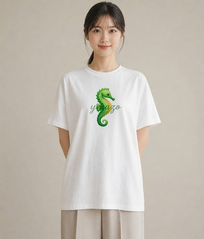 デザインTシャツ レディース タツノオトシゴ 海の生き物 海 イラスト 休日コーデ ミセス 春コーデ 白T YMAZO