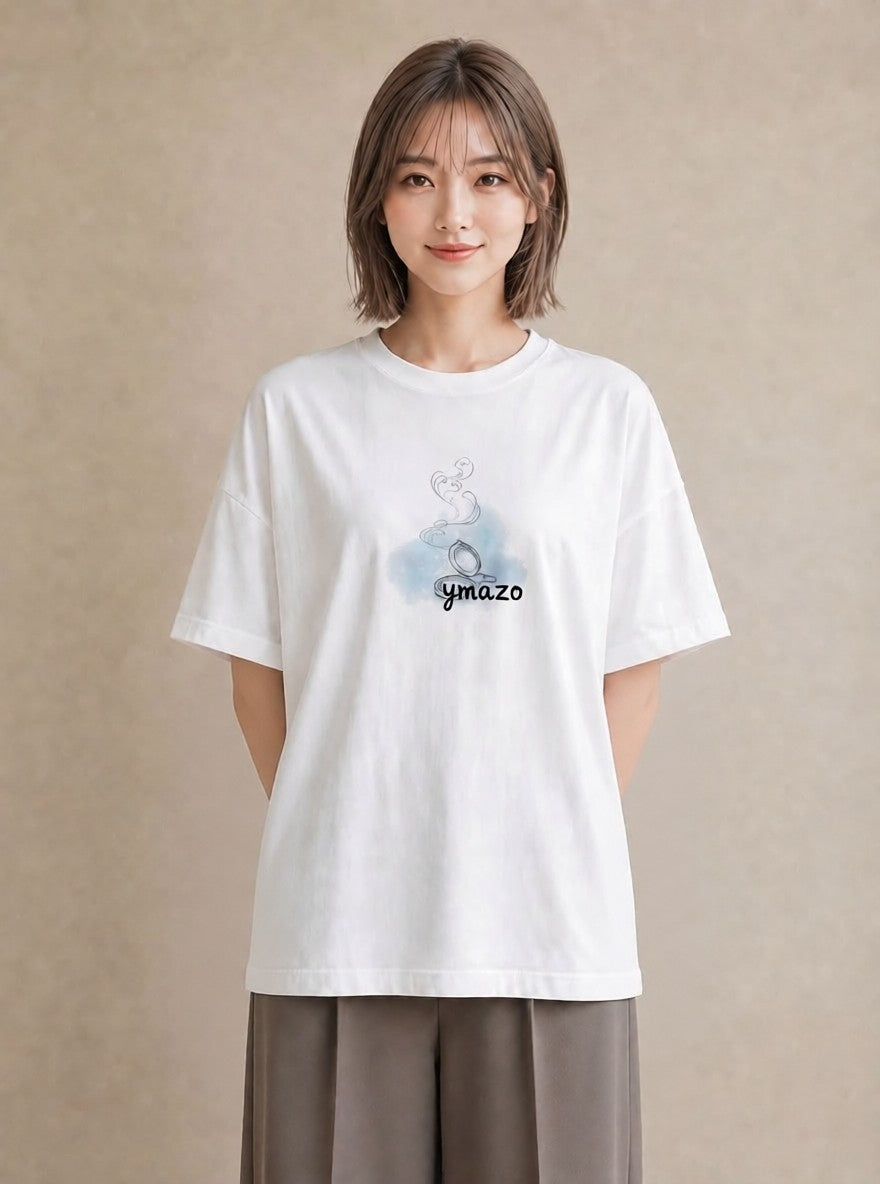 グラフィックTシャツ レディース パールピアス アクセサリー ナチュラル アンティーク イラスト こなれ感 20代 カジュアルコーデ 白T YMAZO