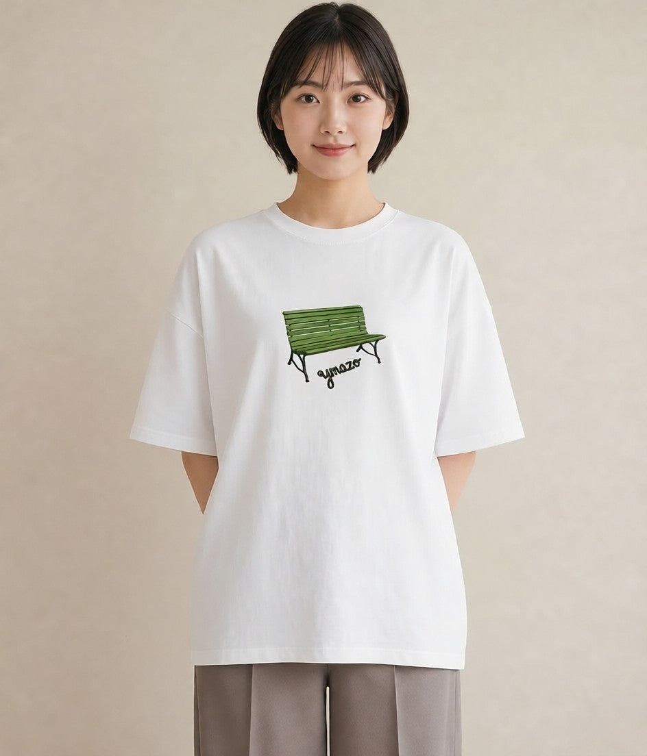 グラフィックTシャツ レディース 雨上がりのベンチ ベンチ ナチュラル アンティーク イラスト お揃い 親子 白T YMAZO