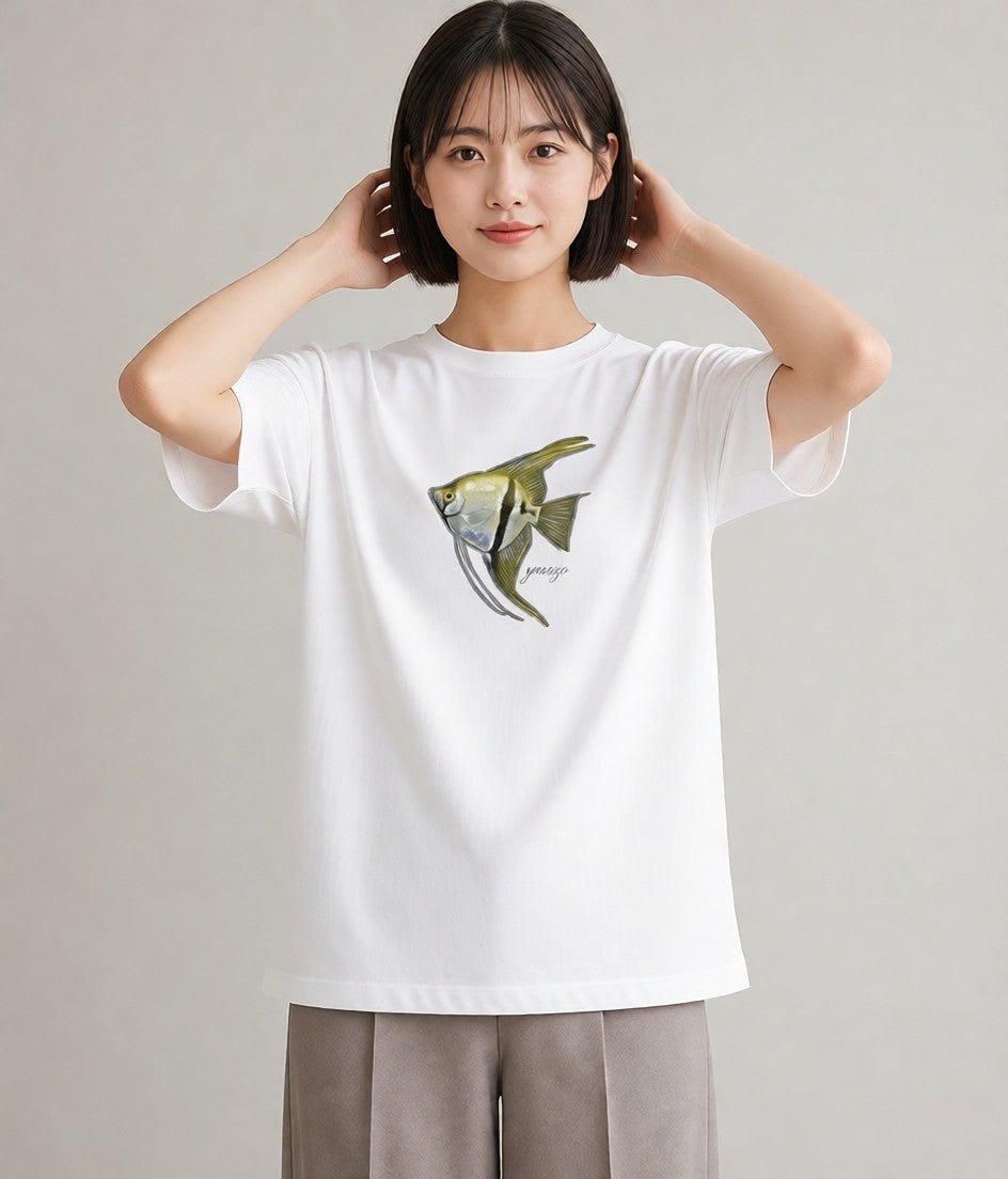 半袖Tシャツ レディース グッピー ペット 動物 イラスト 北欧風 ミセス 春コーデ 白T YMAZO