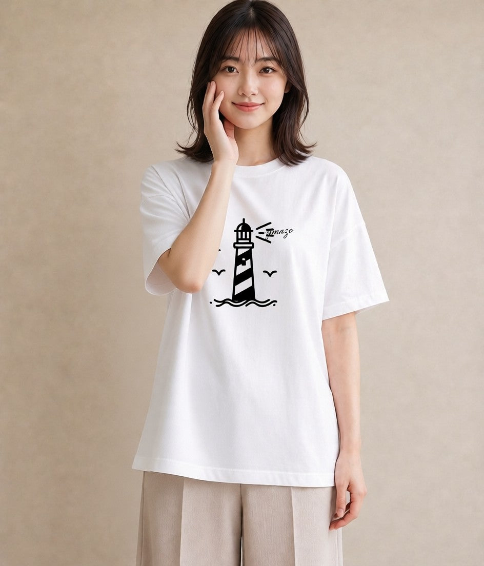 グラフィックTシャツ レディース 灯台 霧 海 ナチュラル アンティーク イラスト レイヤード 友達ギフト 白T YMAZO